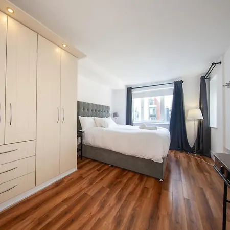 Stunning And Modern 2 Bed In The Heart Of דבלין